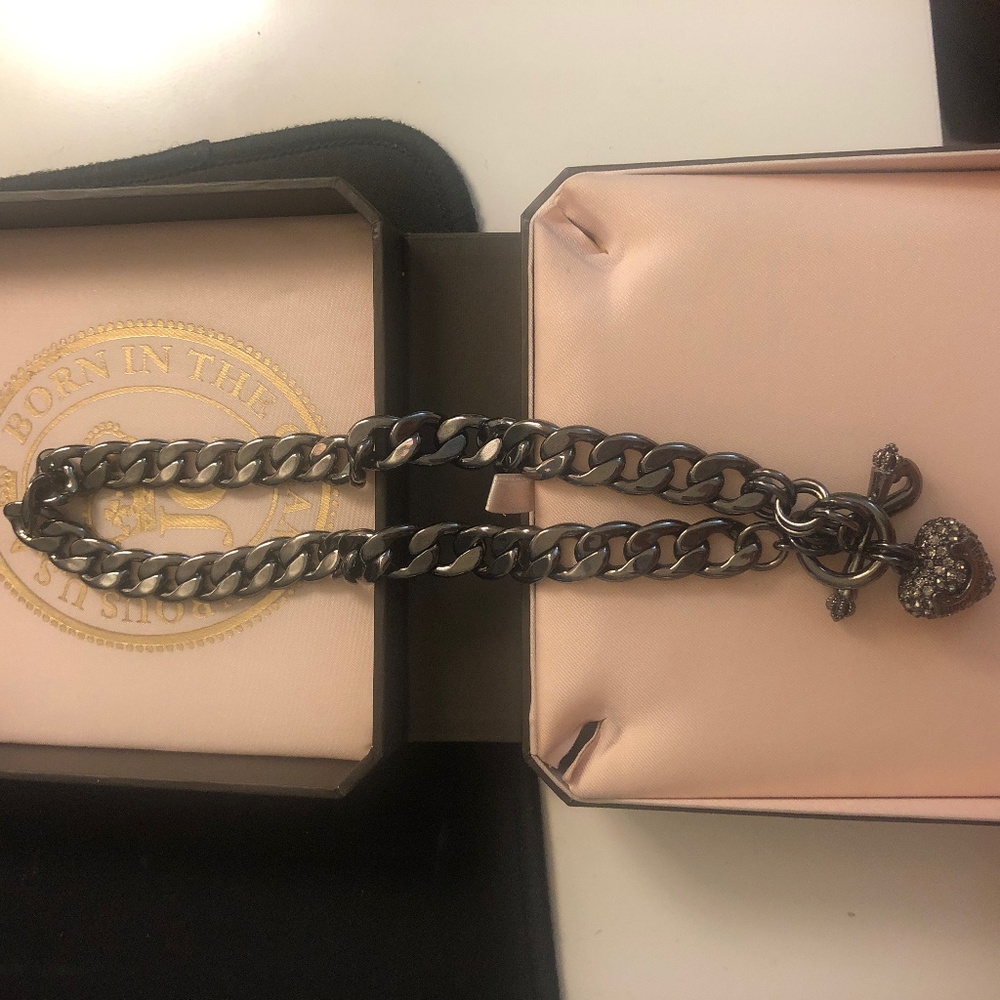 Juicy couture necklace